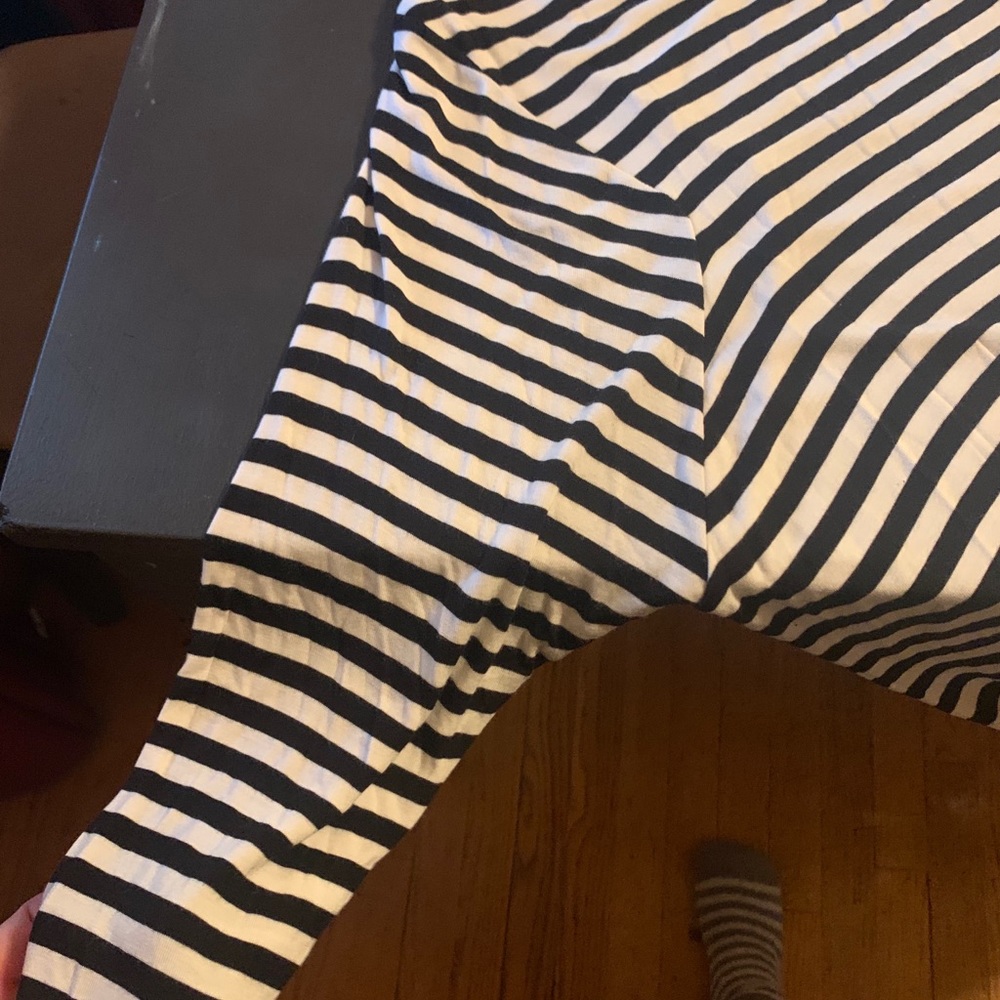 Cabi Bistro Striped Top - Picture 6 of 9
